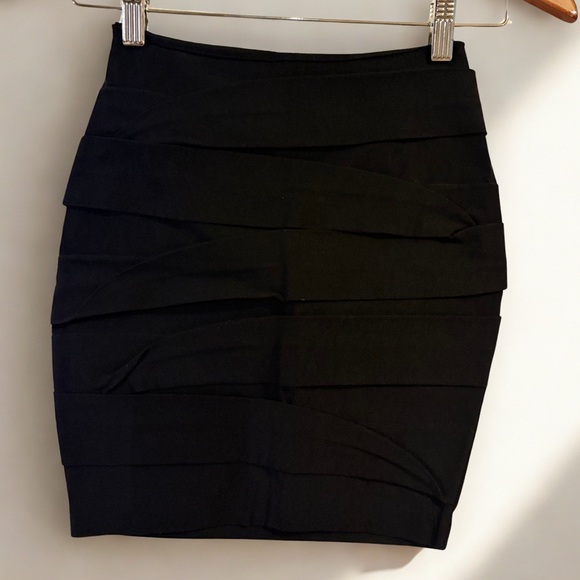 Iz Byer Dresses & Skirts - Iz Byer Black Bandage Mini Skirt